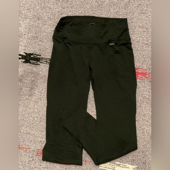 Patagonia Pants - Patagonia Capilene Baselayer leggings- SZ XS-